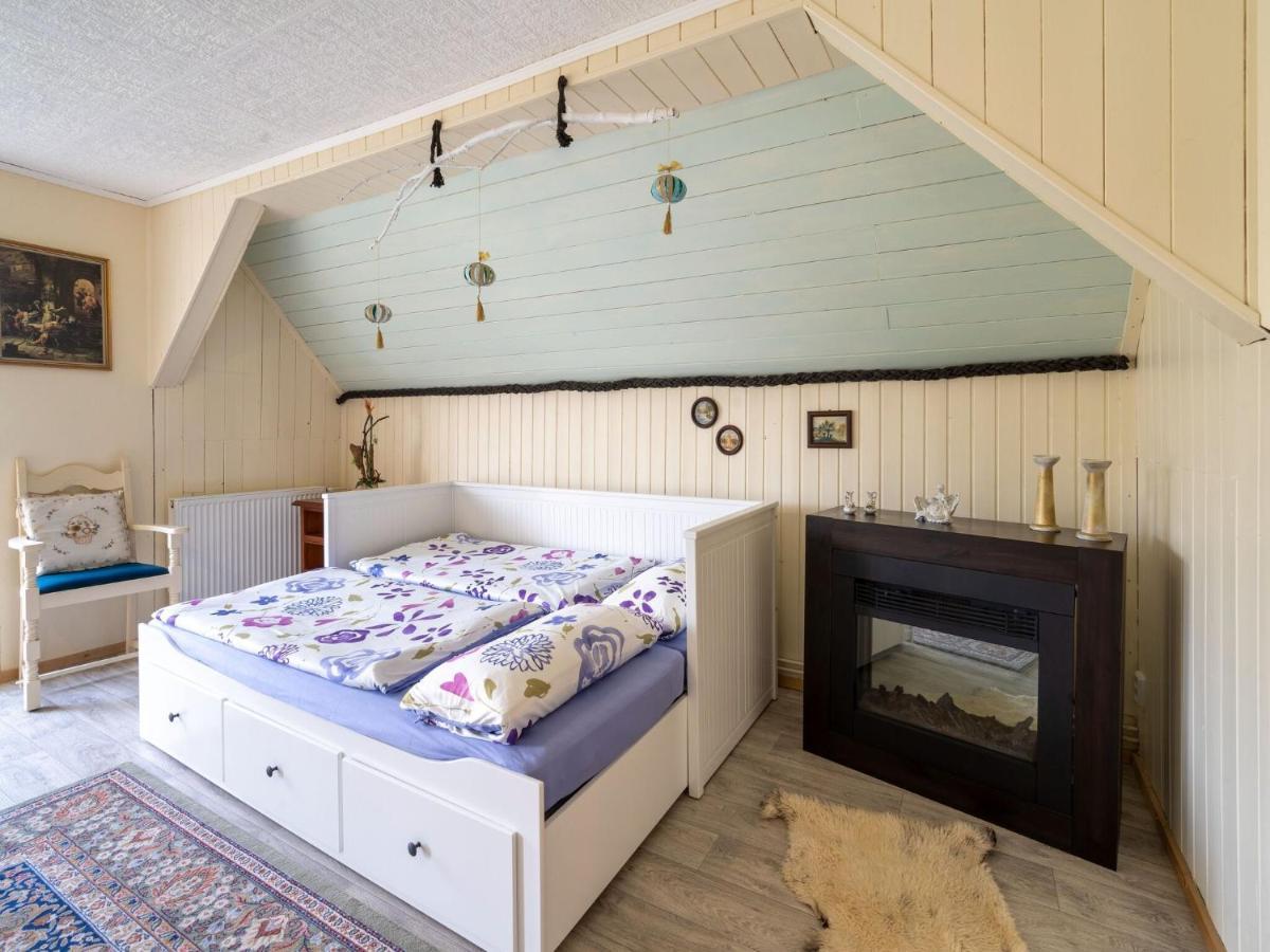 Country Cottage With Sauna And Bubble Bath Kraslice Esterno foto